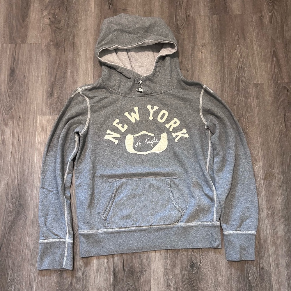 Y2K American Eagle Gray Pull Over Hoodie Woman’s Sz Medium New York 2010’s